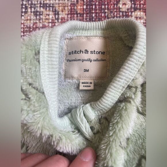 Stitch & Stone 3M Cozy Green Dinosaur Kids One Piece - Picture 3 of 7